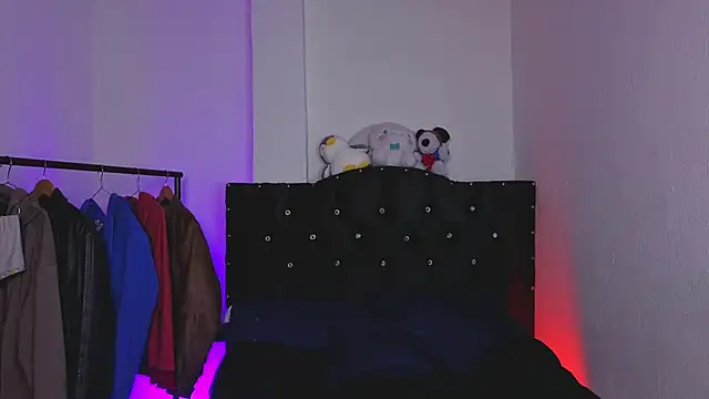 Otter Star online show from 09/16/25, 03:18