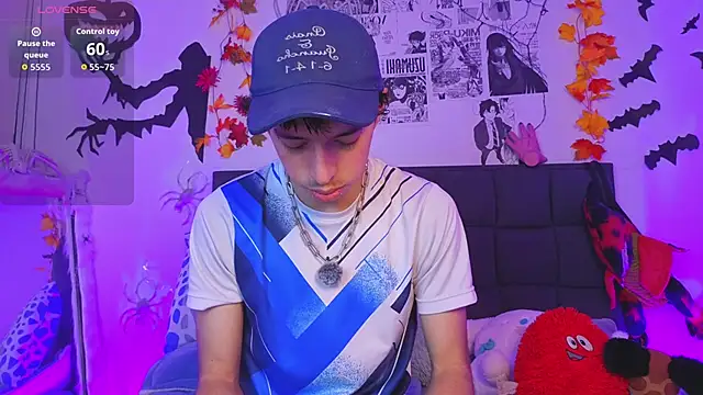 Otter Star online show from 10/15/25, 04:45