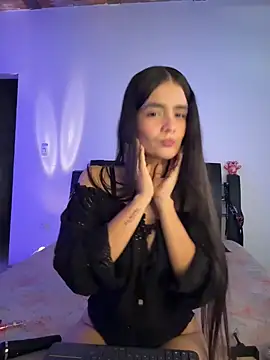 Ashley and Zoe online show from 11/30/25, 04:33