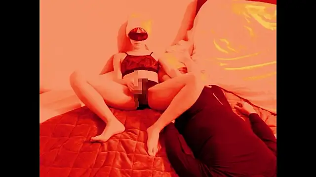 Snapshot of tomoka_21 chatting on 10/23/25, 05:18 tomoka 21 online show from 10/23/25, 05:18