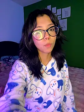 Valen-Foxx online show from 10/03/25, 05:48