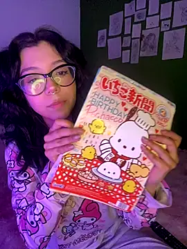 Valen-Foxx online show from 10/19/25, 05:30