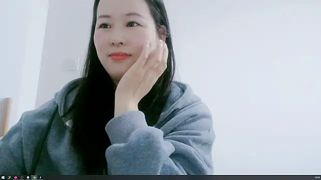 HY-21 online show from 10/30/25, 02:57