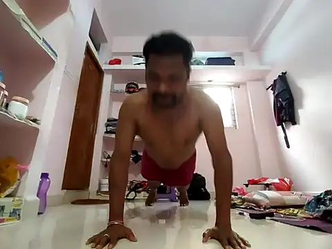 Snapshot of dreamer_big chatting on 10/20/25, 02:56 dreamer big online show from 10/20/25, 02:56