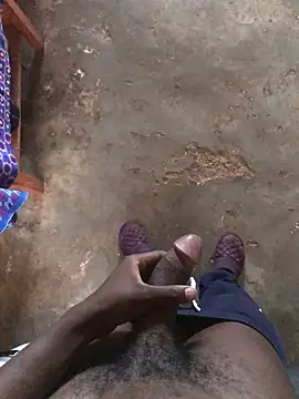 Snapshot of Madlabantu02 chatting on 11/22/25, 03:49 Madlabantu02 online show from 11/22/25, 03:49