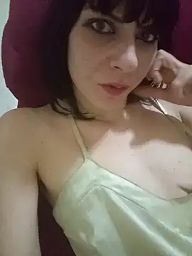 Snapshot of Lea9816 chatting on 10/03/25, 01:57 Lea9816 online show from 10/03/25, 01:57