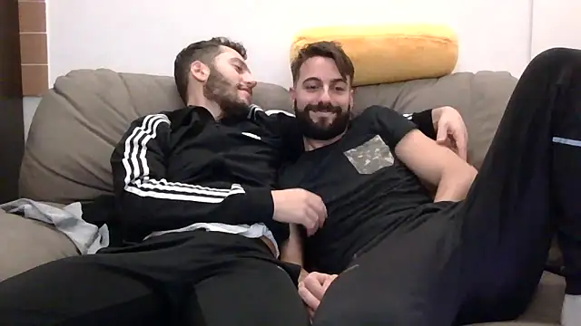 Amicisegreti online show from 11/29/25, 09:51