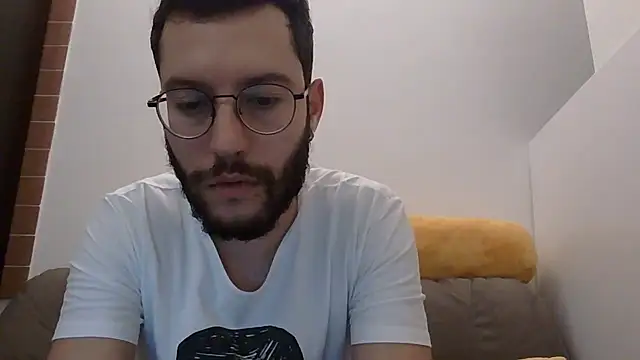 Amicisegreti online show from 12/15/25, 06:28