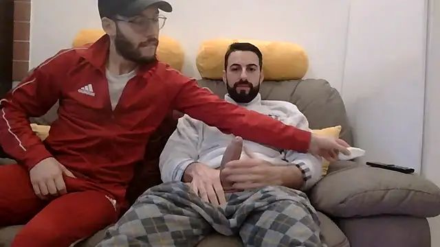 Amicisegreti online show from 01/13/26, 06:40