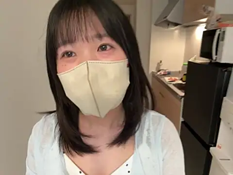 Snapshot of hikiwarinatto_xoxo chatting on 08/01/26, 12:32 hikiwarinatto xoxo online show from 08/01/26, 12:32
