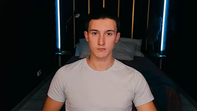 David  Diamond online show from 09/13/25, 03:12