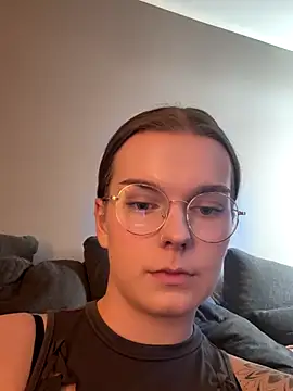 LisaFreier online show from 09/09/25, 03:44