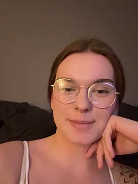 LisaFreier online show from 09/11/25, 06:30