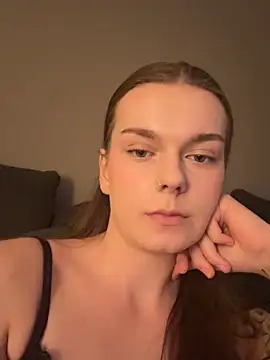 LisaFreier online show from 09/29/25, 05:18