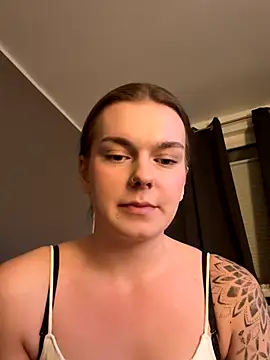 LisaFreier online show from 10/01/25, 06:25