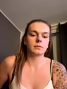 LisaFreier online show from 10/02/25, 08:05