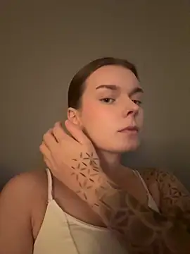 LisaFreier online show from 10/05/25, 07:12