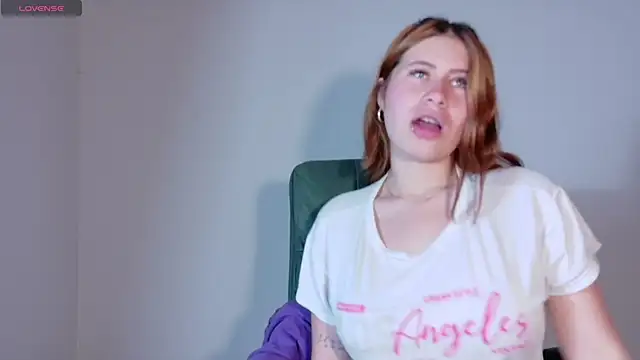 Olivia11  online show from 11/07/25, 12:16