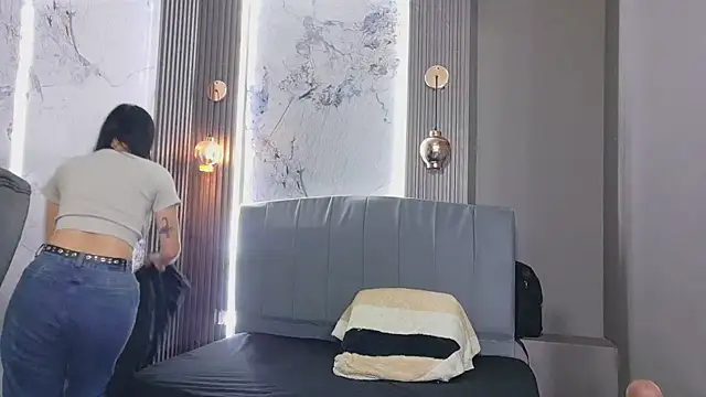 Snapshot of Olivia11_ chatting on 04/16/26, 04:41 Olivia11 online show from 04/16/26, 04:41