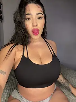 Snapshot of SofiaWildee chatting on 03/14/26, 04:18 SofiaWildee online show from 03/14/26, 04:18