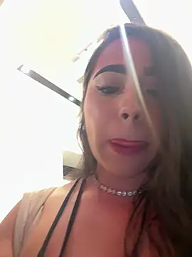 Snapshot of SofiaWildee chatting on 07/05/26, 04:19 SofiaWildee online show from 07/05/26, 04:19