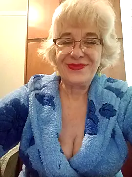 Snapshot of 52MiaLove02 chatting on 10/05/25, 06:45 52MiaLove02 online show from 10/05/25, 06:45