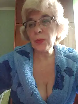 Snapshot of 52MiaLove02 chatting on 10/25/25, 05:59 52MiaLove02 online show from 10/25/25, 05:59