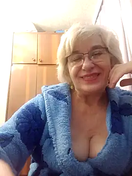 52MiaLove02 online show from 12/13/25, 07:53