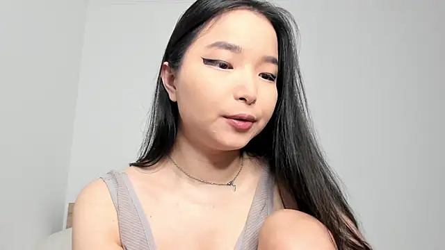 Soyun Mia online show from 05/21/26, 12:56