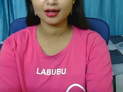 Snapshot of priya-kumari22 chatting on 09/24/25, 05:33 priya-kumari22 online show from 09/24/25, 05:33