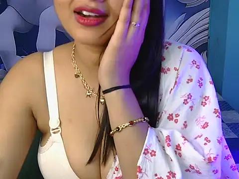 Snapshot of priya-kumari22 chatting on 03/31/26, 12:05 priya-kumari22 online show from 03/31/26, 12:05