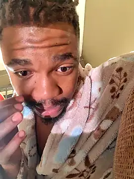 Snapshot of Cianda24 chatting on 09/19/25, 06:04 Cianda24 online show from 09/19/25, 06:04