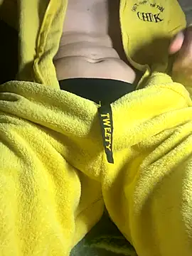 Snapshot of marik_goldd chatting on 11/18/25, 08:30 marik goldd online show from 11/18/25, 08:30