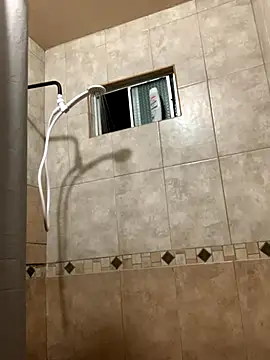 Snapshot of pitudo1313wuero chatting on 11/11/25, 02:44 pitudo1313wuero online show from 11/11/25, 02:44