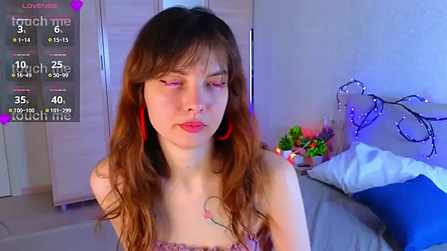 LisaDrake online show from 11/21/25, 07:34