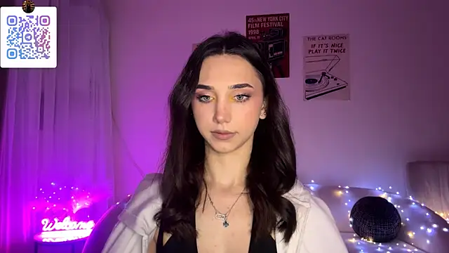 LinaMour online show from 04/05/26, 10:18