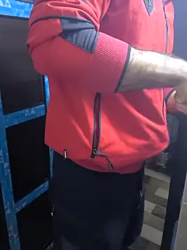 Snapshot of yazinyazin1 chatting on 11/02/25, 02:30 yazinyazin1 online show from 11/02/25, 02:30