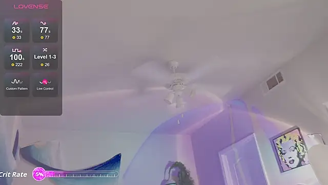 Snapshot of Talulaa chatting on 12/01/25, 09:09 Talulaa online show from 12/01/25, 09:09