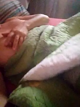 isabella931054 online show from 09/14/25, 07:57