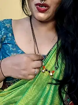 Snapshot of Angel0731 chatting on 06/11/26, 05:33 Angel0731 online show from 06/11/26, 05:33