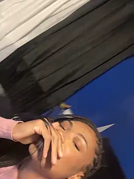 Idonotcherishu online show from 10/22/25, 03:29