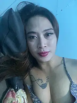 Snapshot of The_Stunning_stephanie chatting on 03/03/26, 03:51 The Stunning stephanie online show from 03/03/26, 03:51
