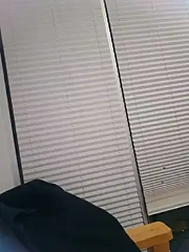 ricardorodriguez31 online show from 12/16/25, 07:52