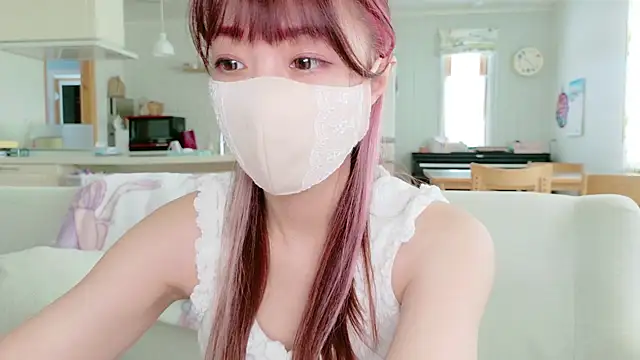 SUZU 1201 online show from 01/17/26, 01:21