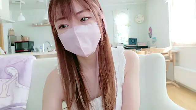 SUZU 1201 online show from 02/12/26, 12:38