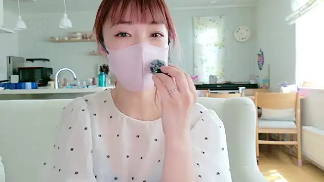 Snapshot of SUZU_1201 chatting on 07/08/26, 12:37 SUZU 1201 online show from 07/08/26, 12:37