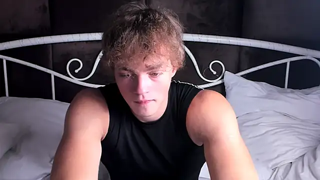 ChaseMuscular online show from 09/25/25, 10:30