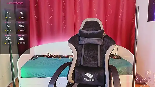 Milly  Foxy online show from 10/26/25, 01:50