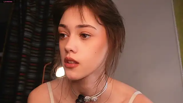 ttragedienne online show from 10/30/25, 01:45