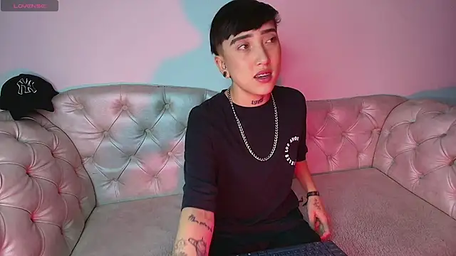 Eryx Eriscor online show from 09/26/25, 02:32